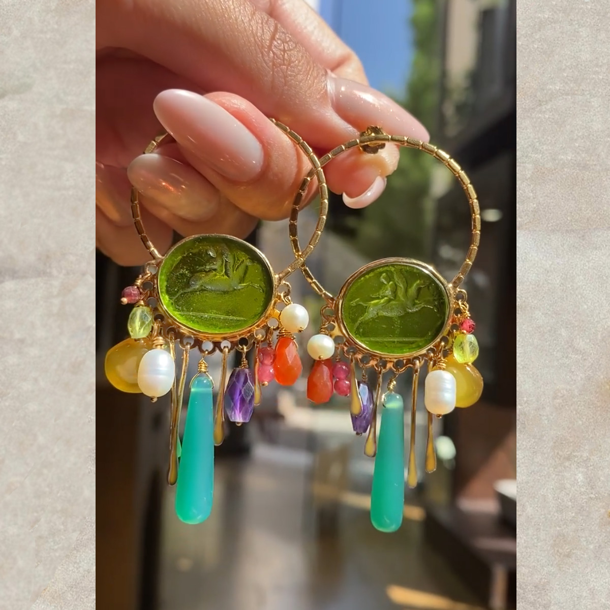 Venetian glass green earrings with multiple stones, Σκουλαρίκια πράσινο γυαλί Βενετίας με πολύχρωμες πέτρες Τόνια Μακρή χειροποίητα κοσμήματα